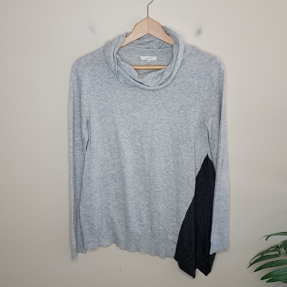 Mystree Gray & Black Colorblock Asymmetrical Cowl Neck Sweater Size Medium